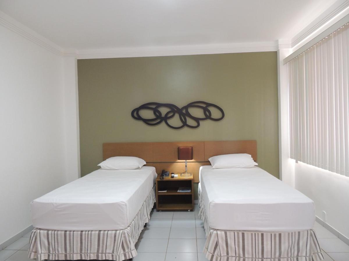 Star Hotel Itaperuna Kültér fotó